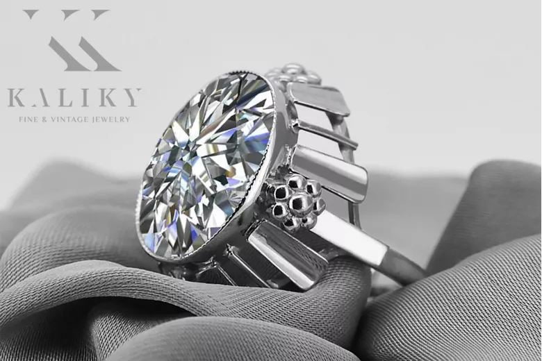 Zircon Sterling silver 925 Ring Vintage Jewlery vrc043s